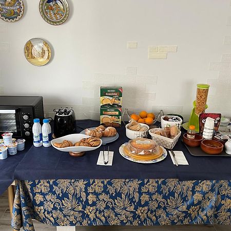 B&B La Vela Villa Rosa Di Martinsicuro Kültér fotó