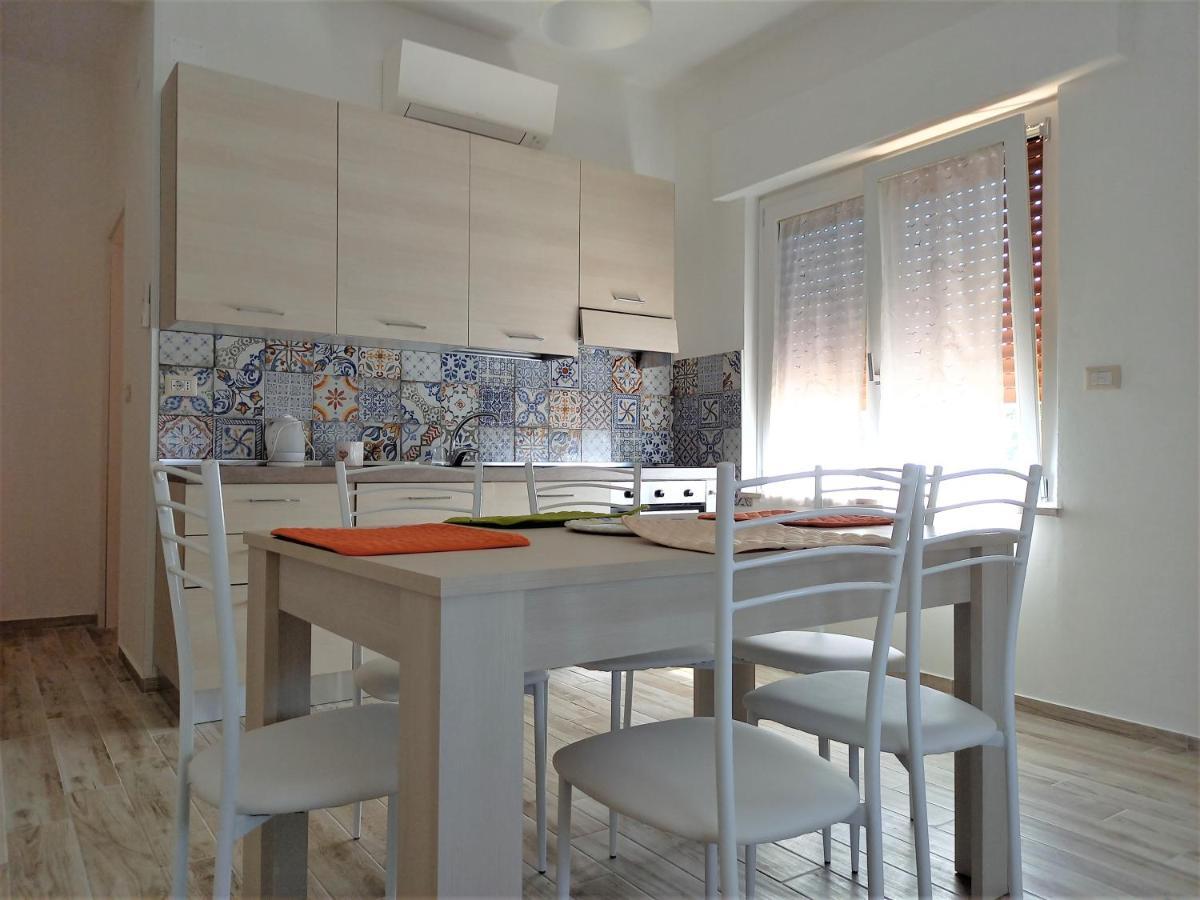 B&B La Vela Villa Rosa Di Martinsicuro Kültér fotó
