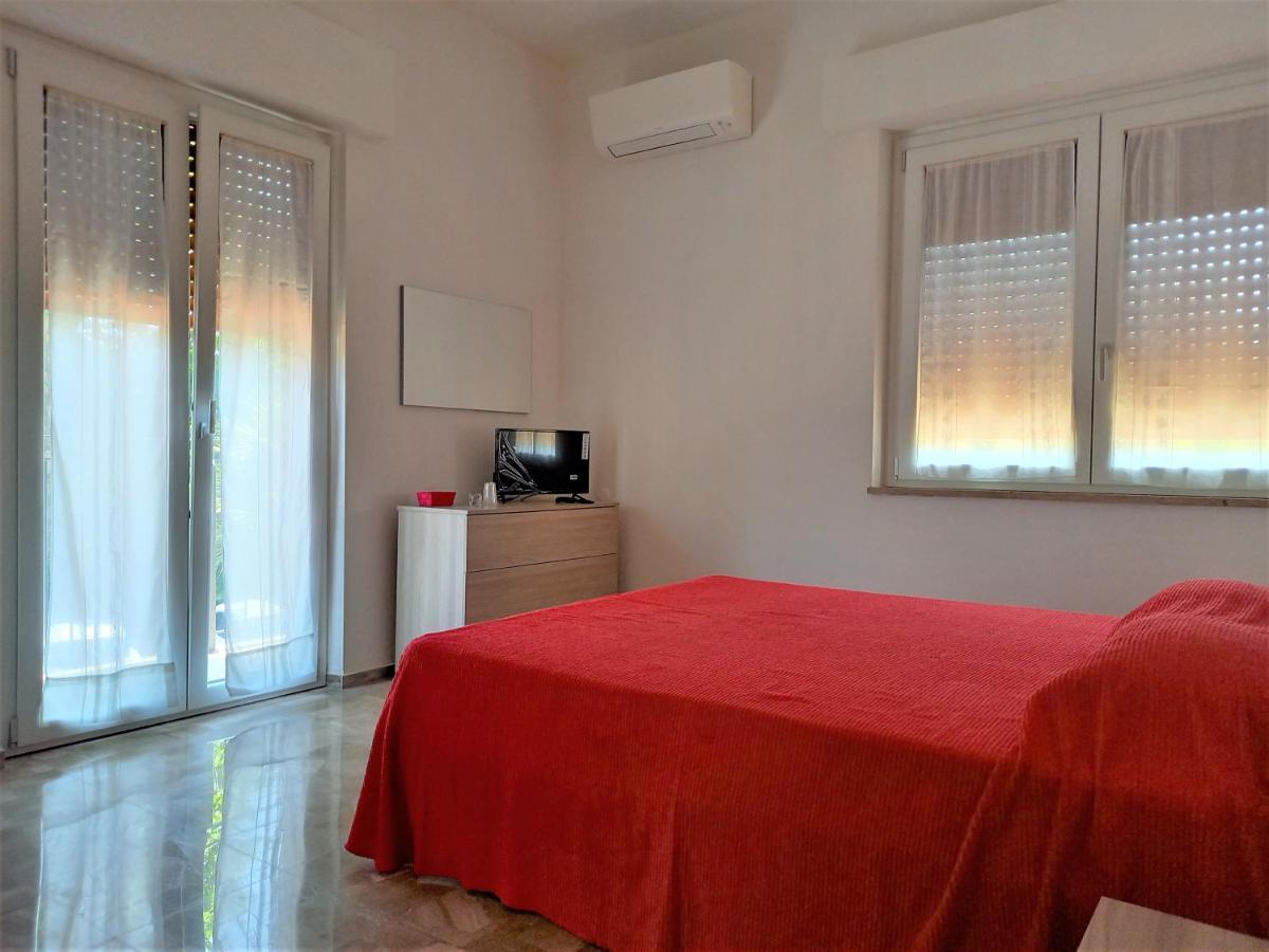 B&B La Vela Villa Rosa Di Martinsicuro Kültér fotó