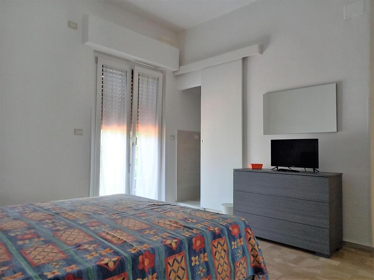 B&B La Vela Villa Rosa Di Martinsicuro Kültér fotó