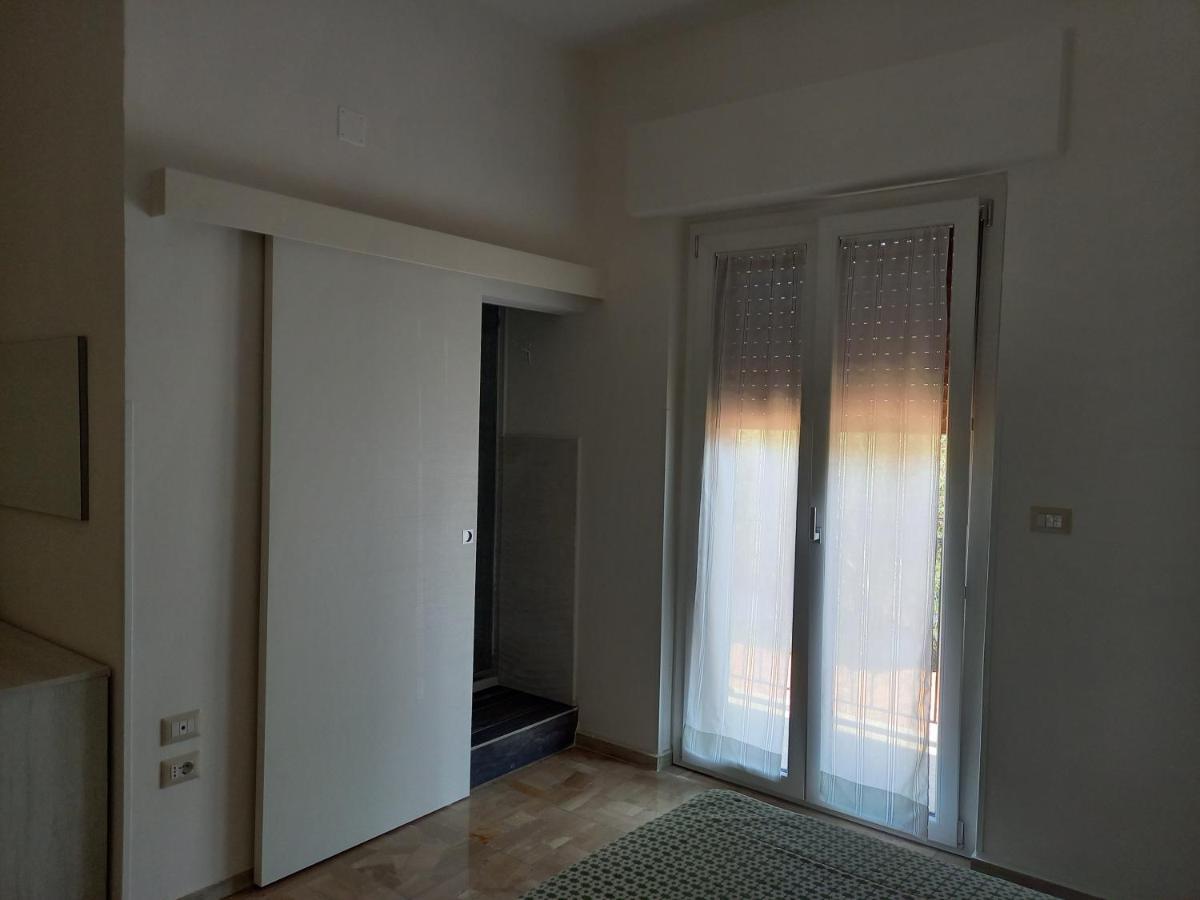 B&B La Vela Villa Rosa Di Martinsicuro Kültér fotó